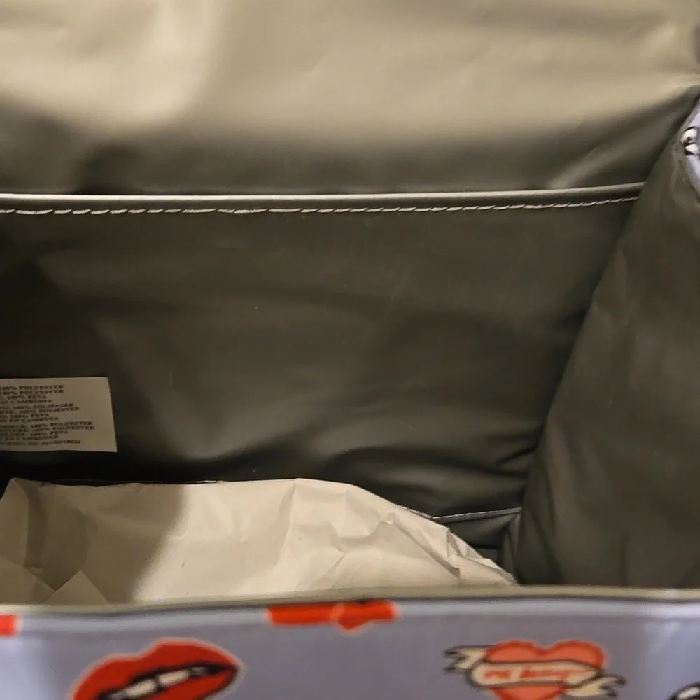 Betsey Johnson Purple and Lips And Cherry's Lunch Tote Bag Nwt - Picture 4 of 4